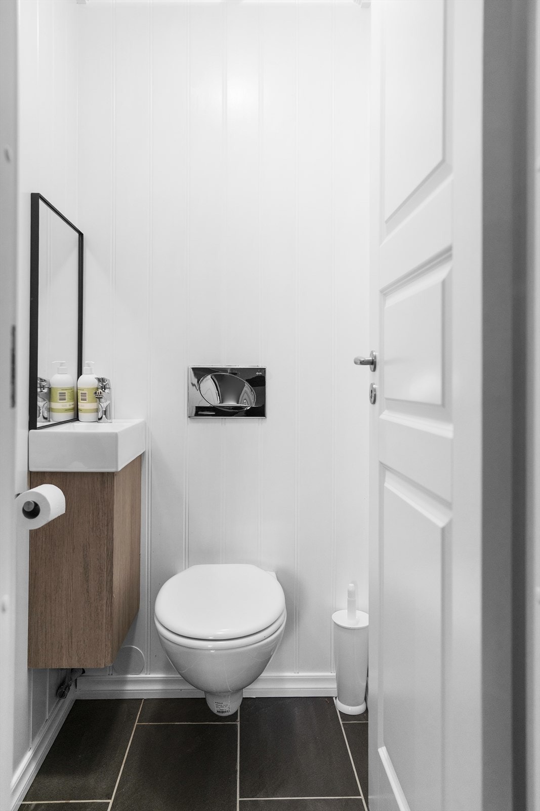 Toalett Galleribilde