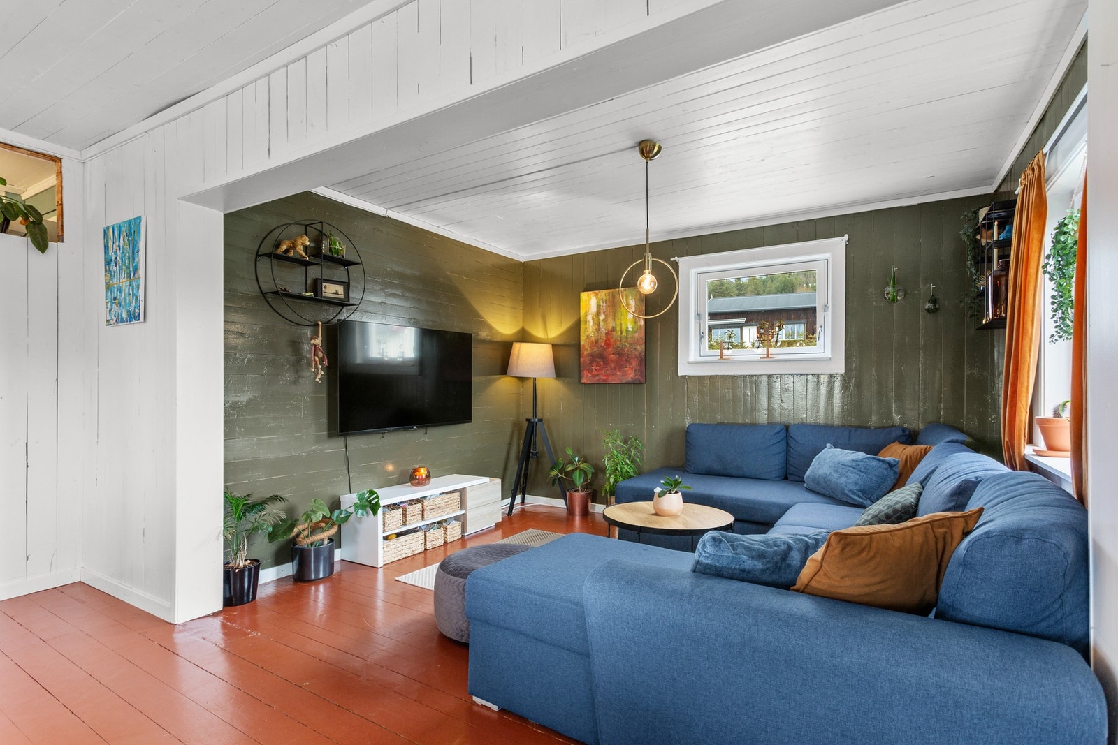 Stue/spisestue. Galleribilde