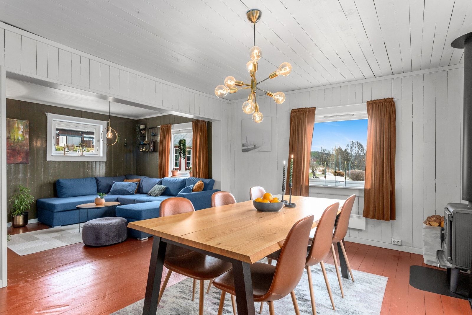 Stue/spisestue. Galleribilde