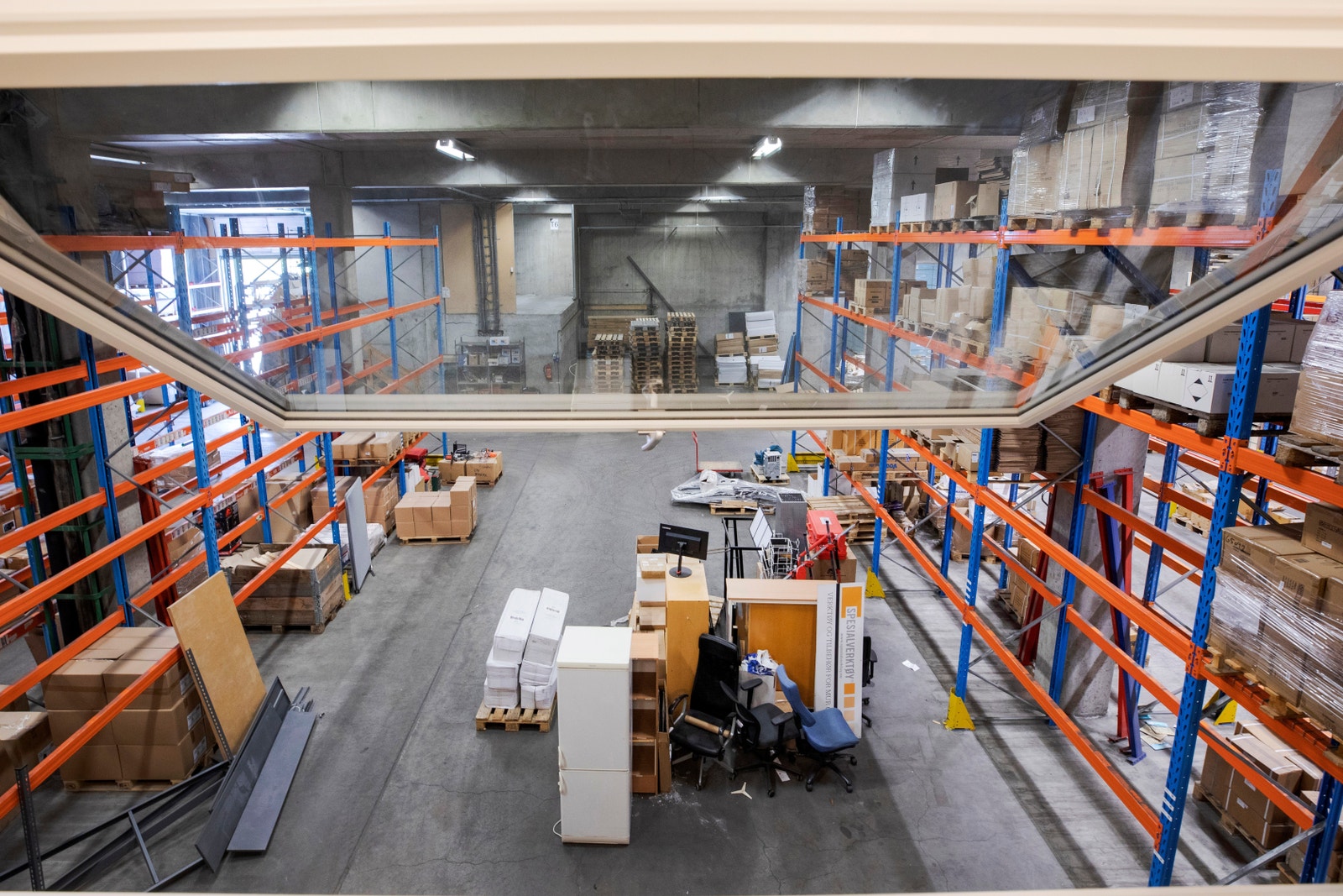 Utsikt fra mesanin Galleribilde