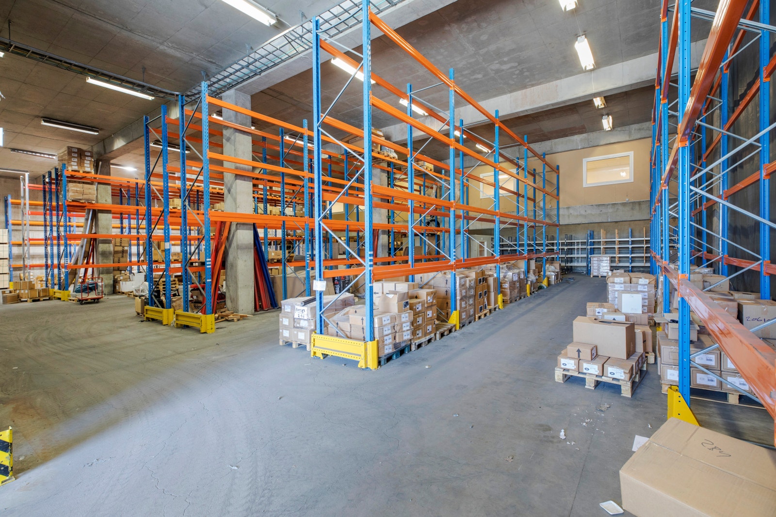 Høytlager 6,64 meter. I dag innredet med reoler. Galleribilde