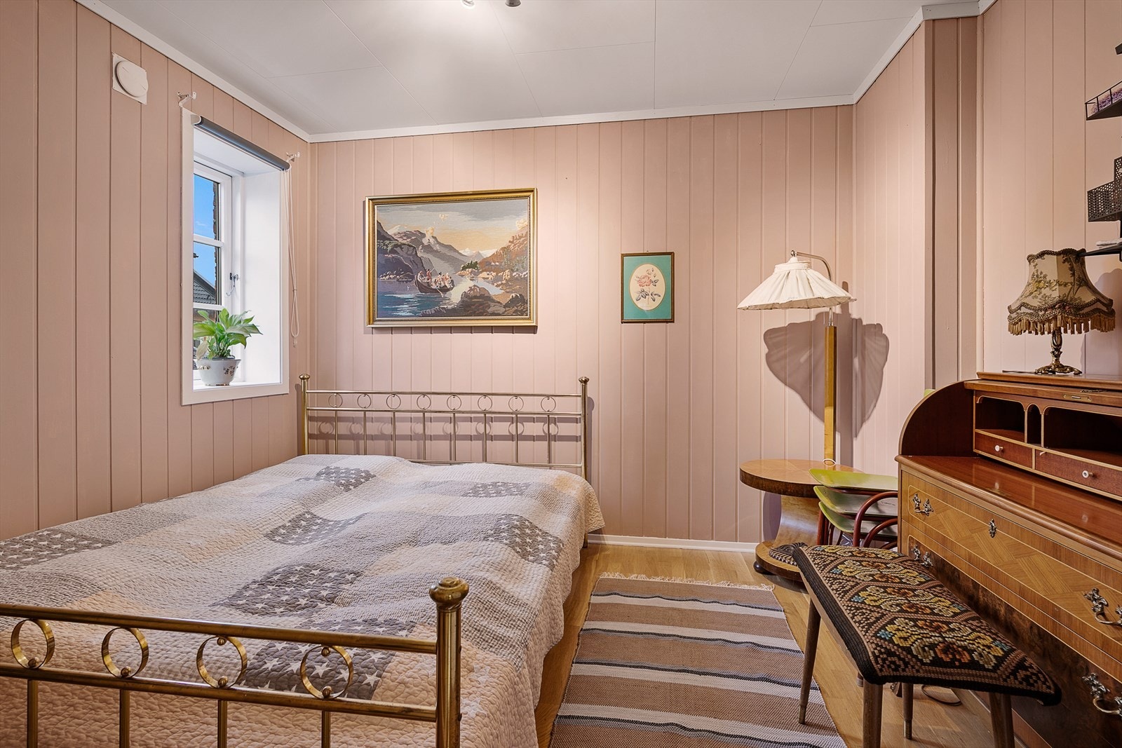 Soverom med adkomst fra stuen Galleribilde