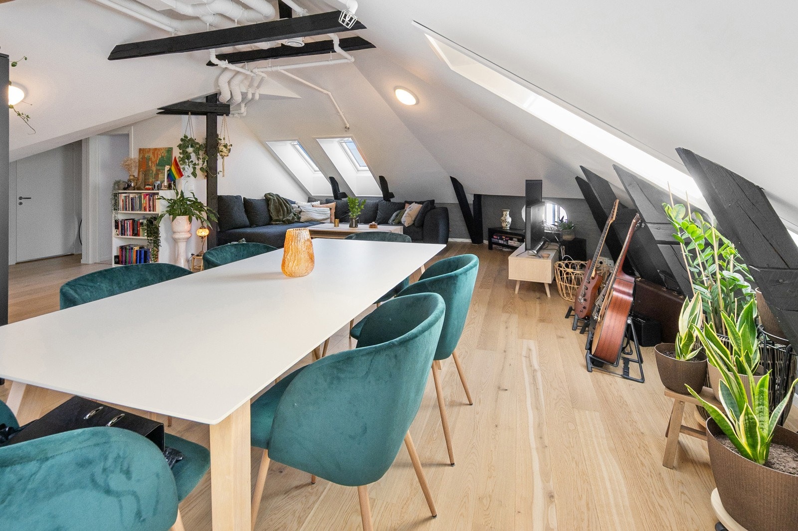 Stilig leilighet med moderne helhet Galleribilde