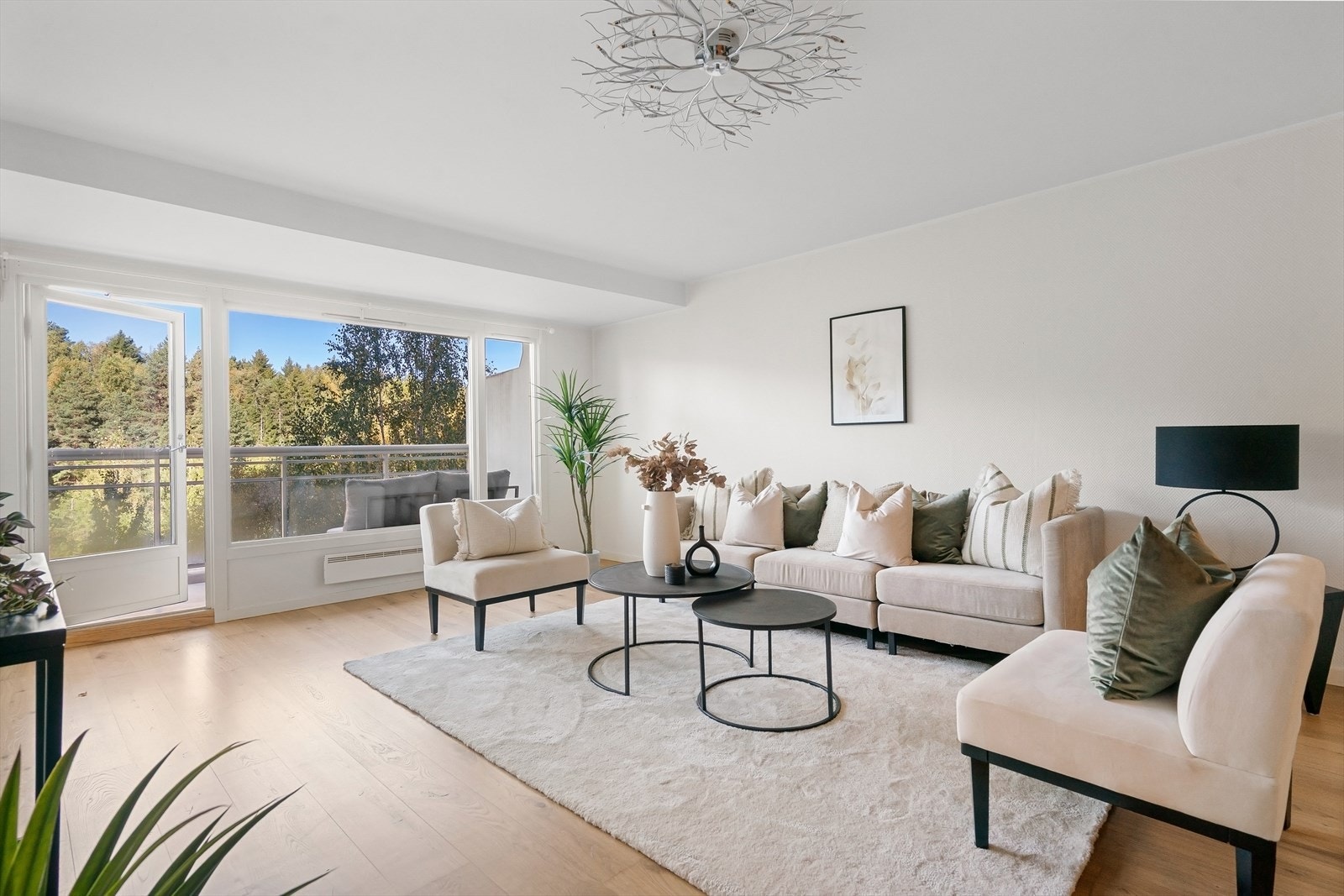 Velkommen til Mellomåsveien 122 Galleribilde