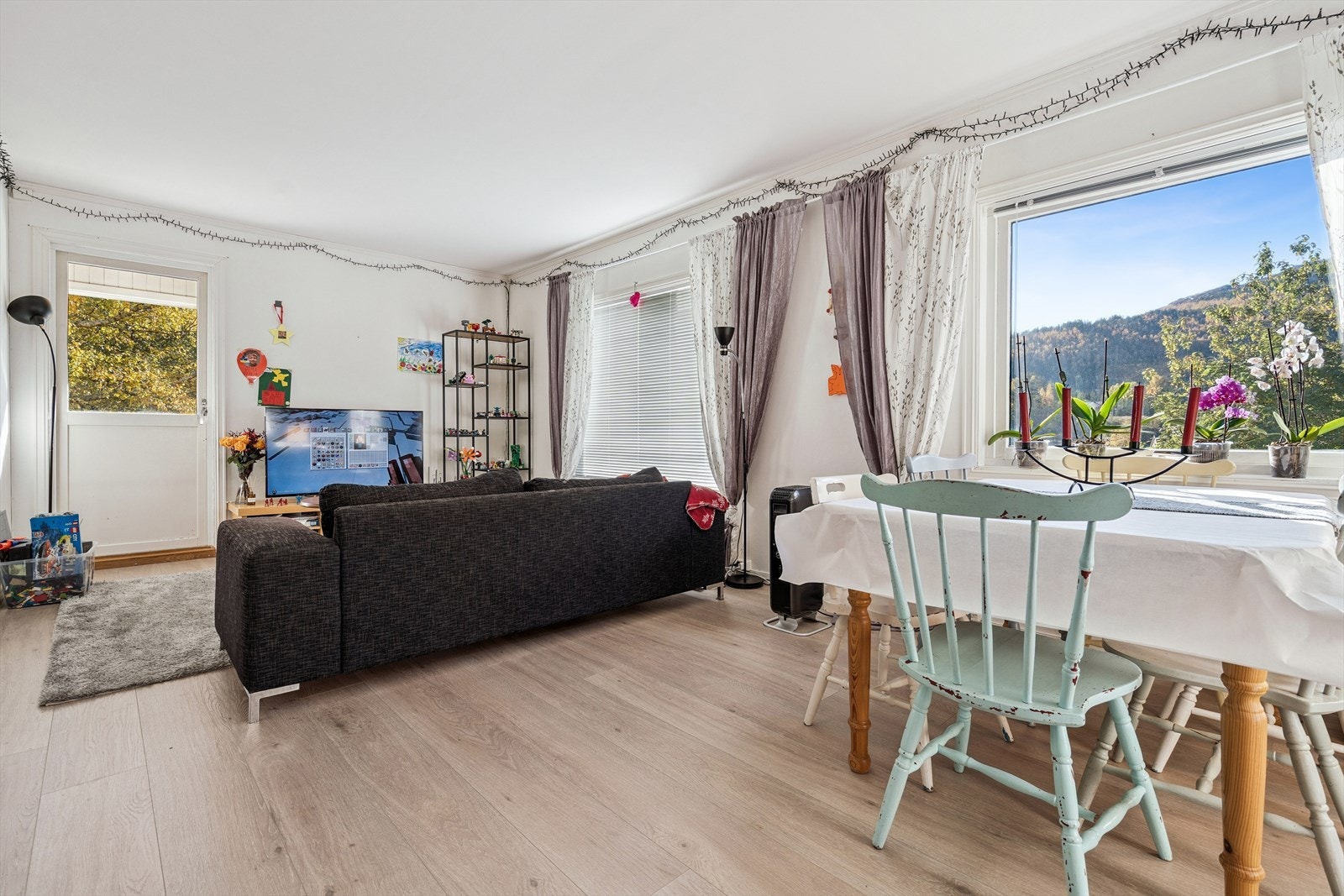 Stue 2 etasjen Galleribilde