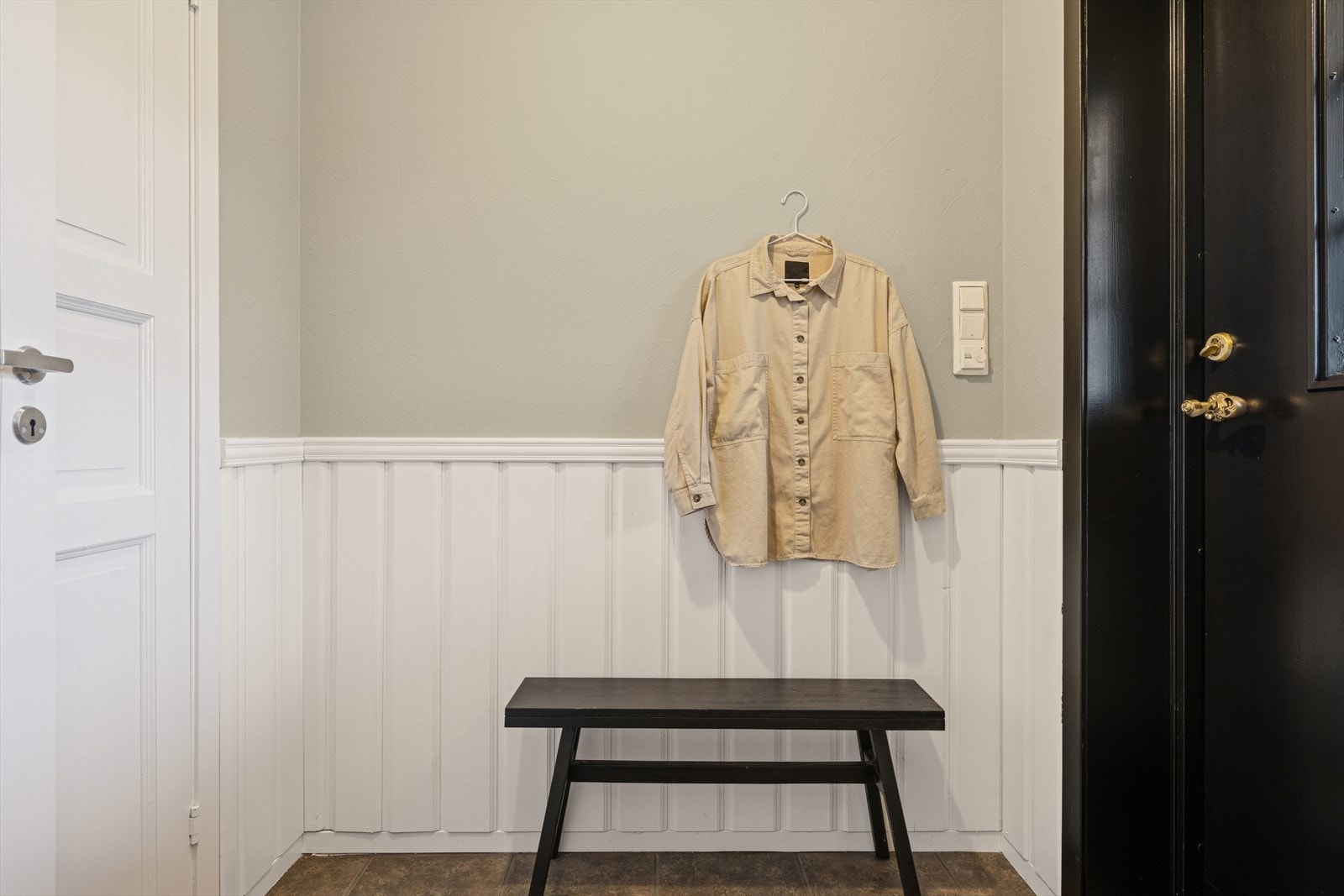 Flislagt entré med varmekabler i gulv. Galleribilde