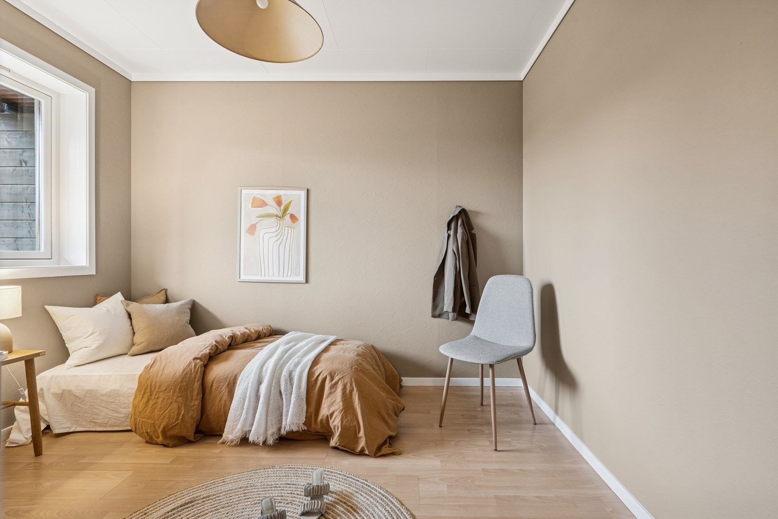 Soverom 1 - underetasje. Galleribilde