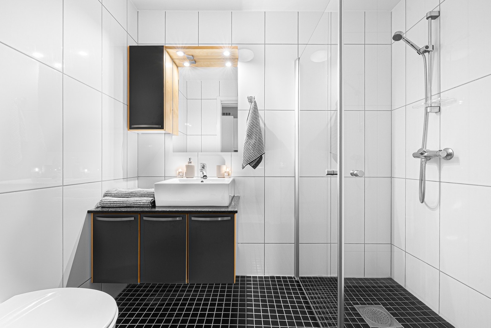 Flislagt bad på 3,5 m² Galleribilde