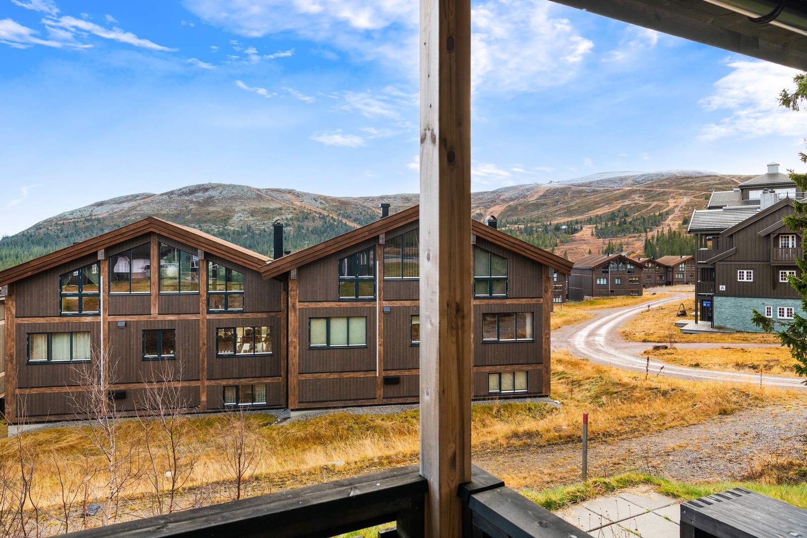 Utsyn mot alpinanlegget Galleribilde