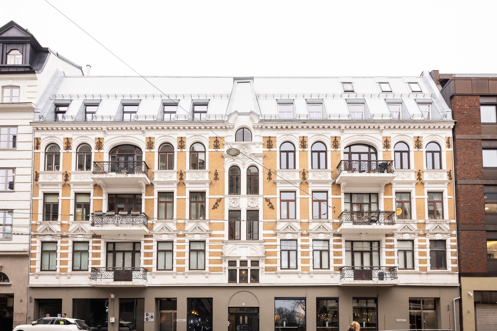 En gjennomført toppleilighet med sjelden beliggenhet - vi ønsker velkommen til visning. Galleribilde