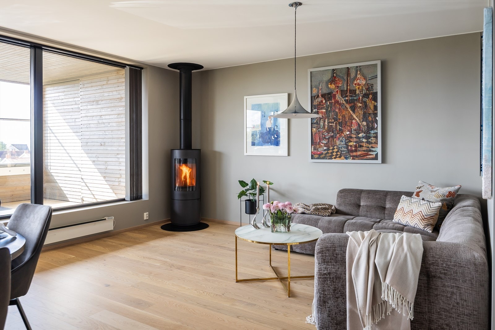 Peis for varme og koselige kvelder. Galleribilde