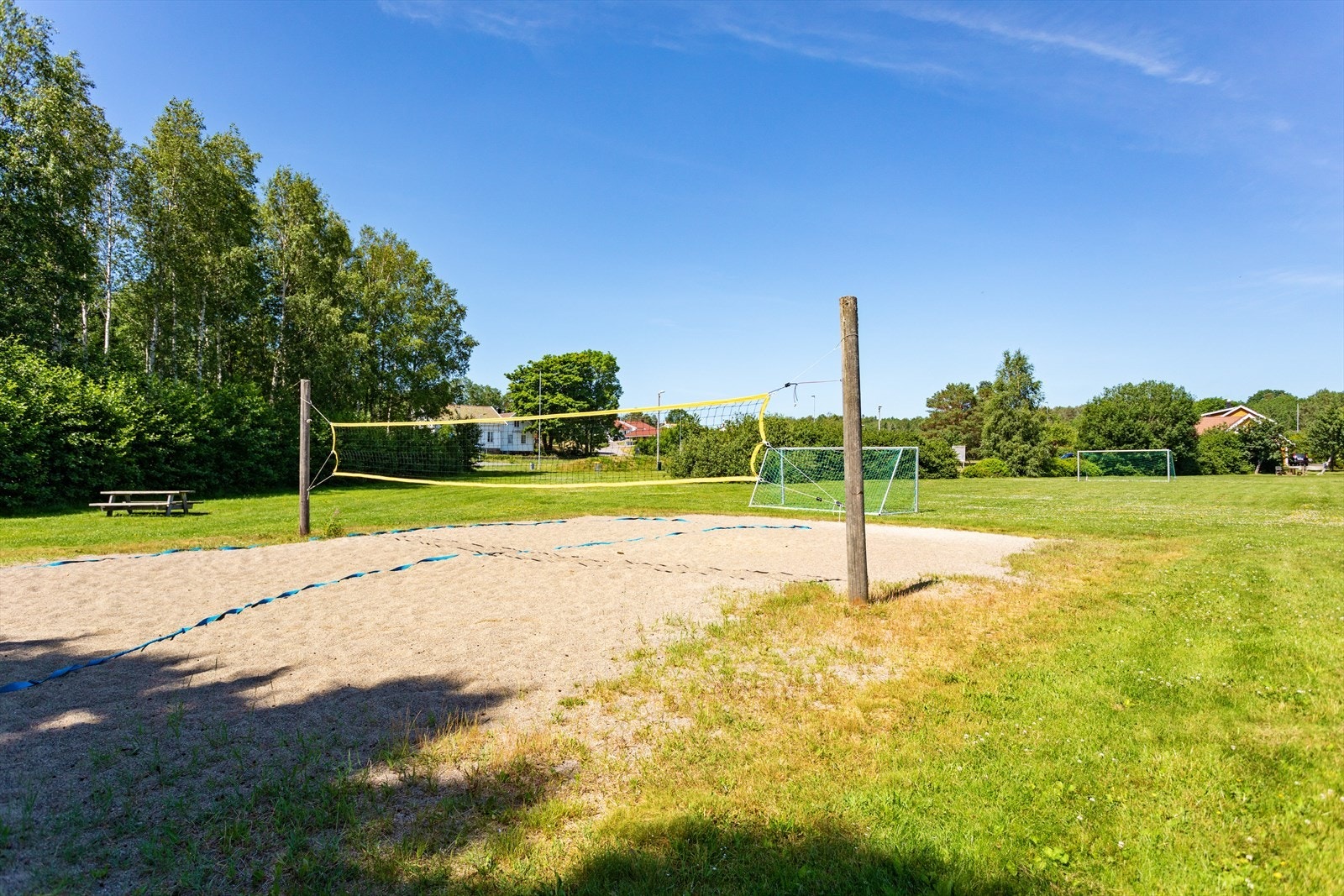 Sandvolley- og fotballbane ved Skateparken Galleribilde