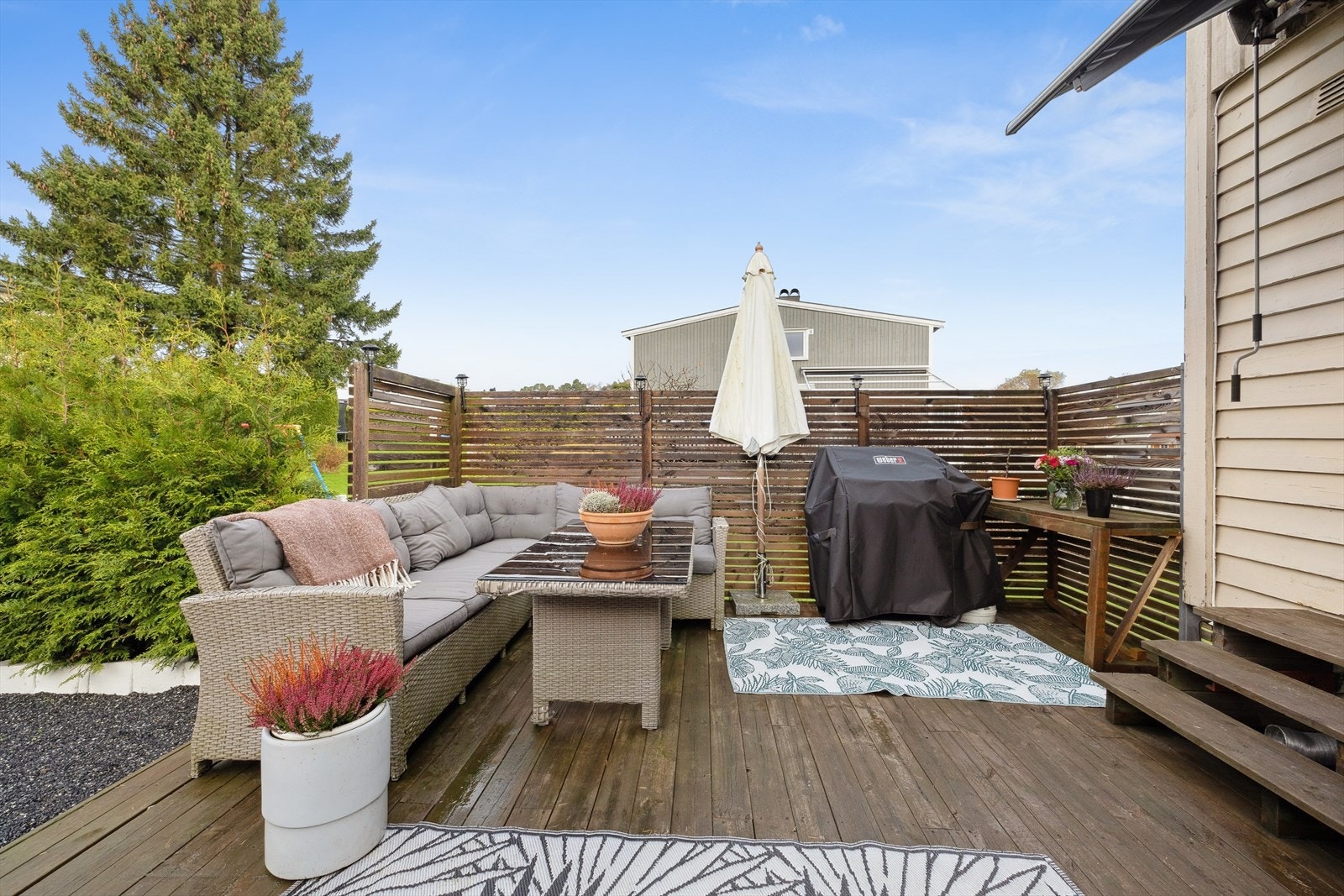 Et perfekt sted for å nyte varme sommerdager og hyggelige kvelder. Galleribilde