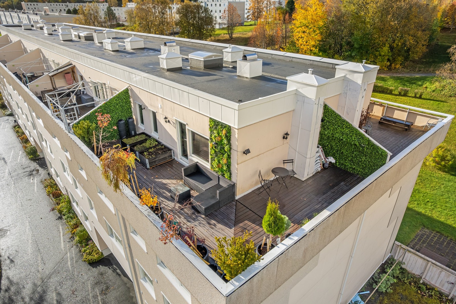 Velkommen til Karolinerveien 9A, presentert av EiendomsMegler 1 ved Ivar Lindrupsen. Galleribilde