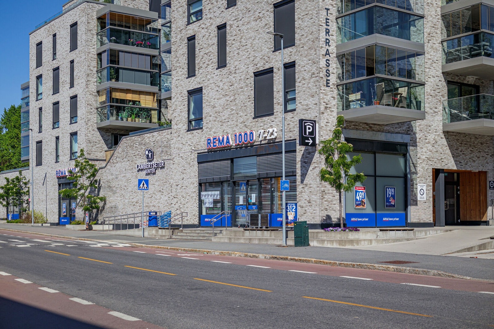 God utvalg av matbutikker i nærheten - Rema 1000, Kiwi, Meny og søndagsåpen Bunnpris. Galleribilde