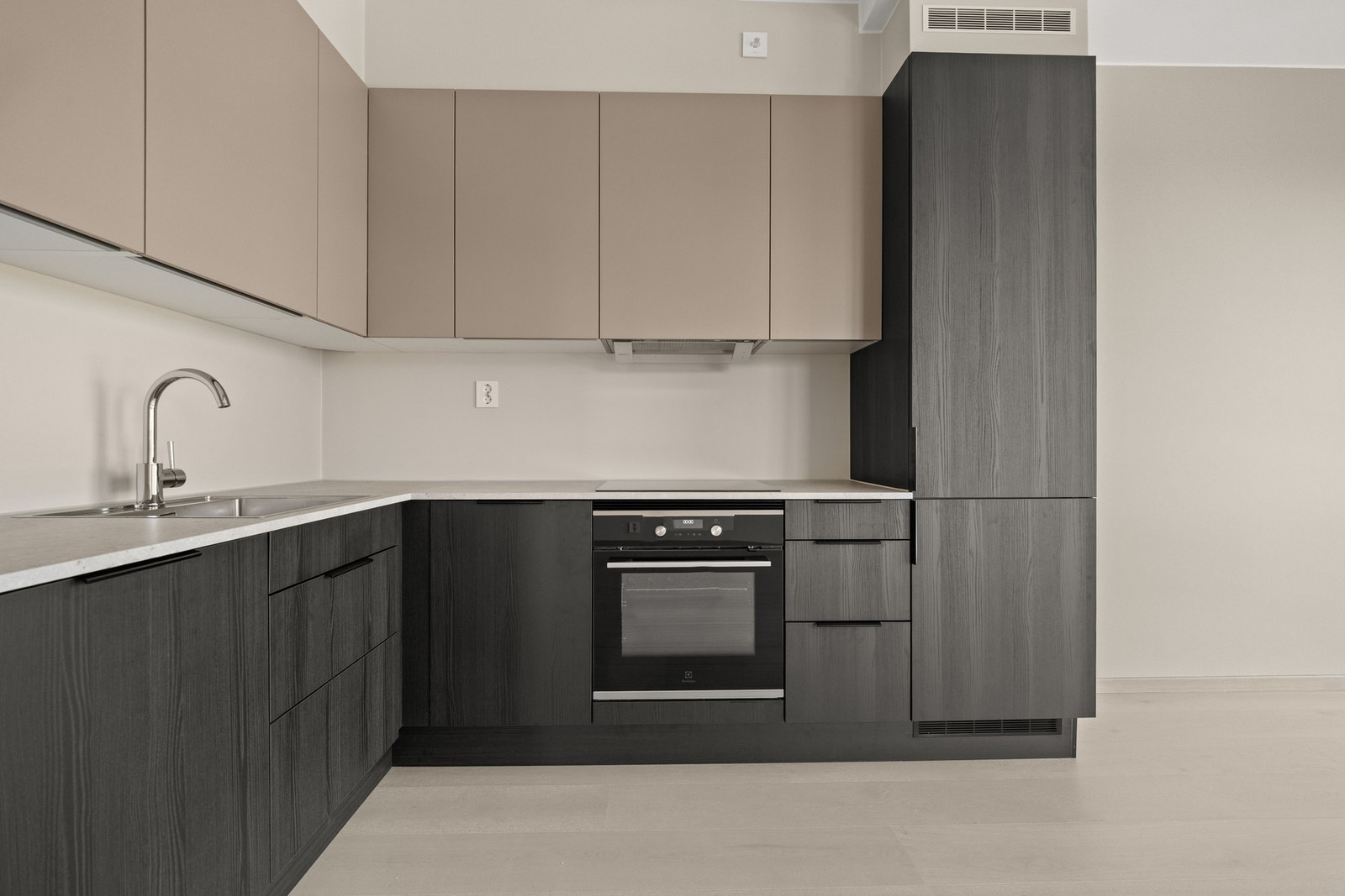 Praktisk kjøkkenløsning fra HTH Galleribilde