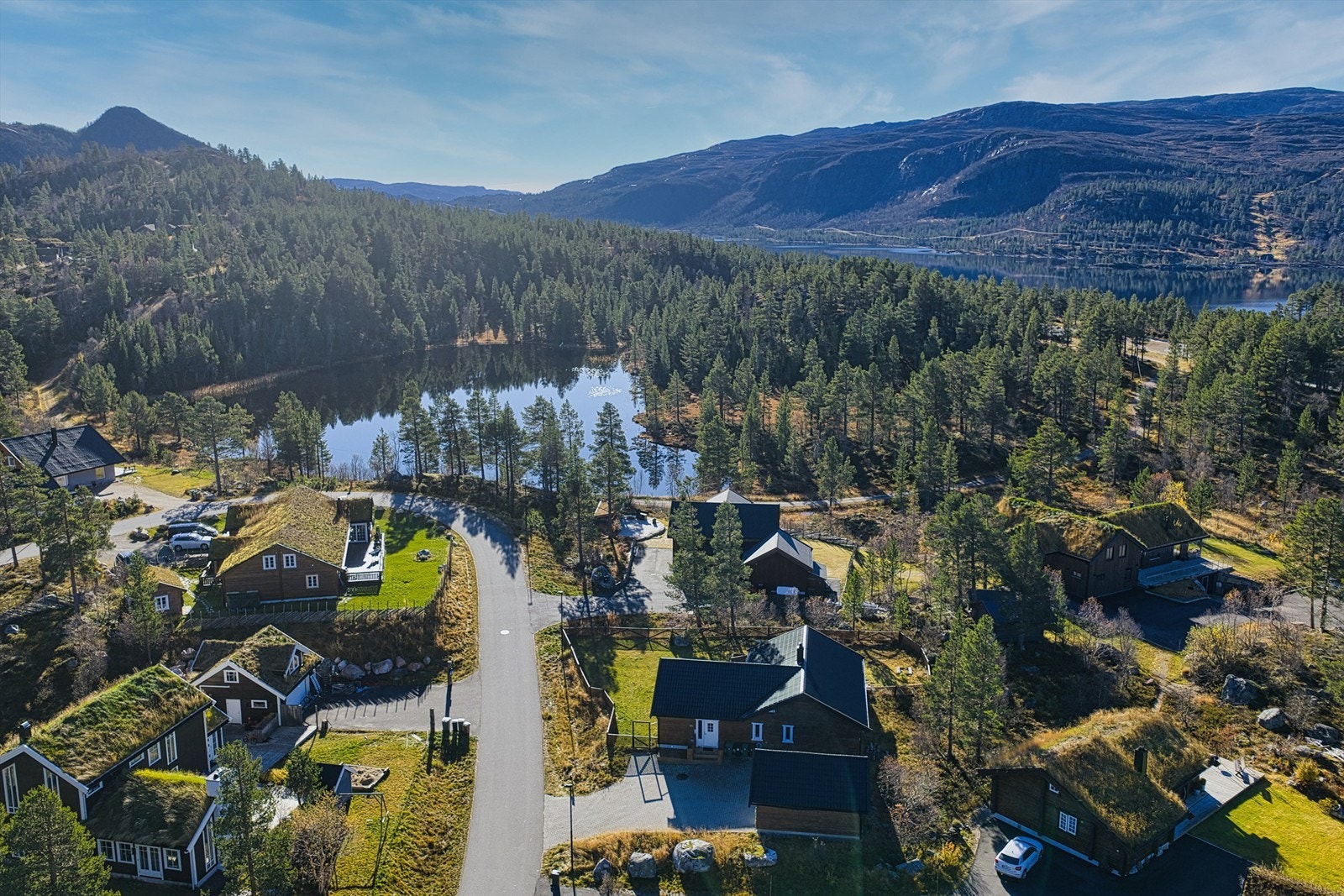 Utsikten mot langrennsløypa og Hartevann. Galleribilde