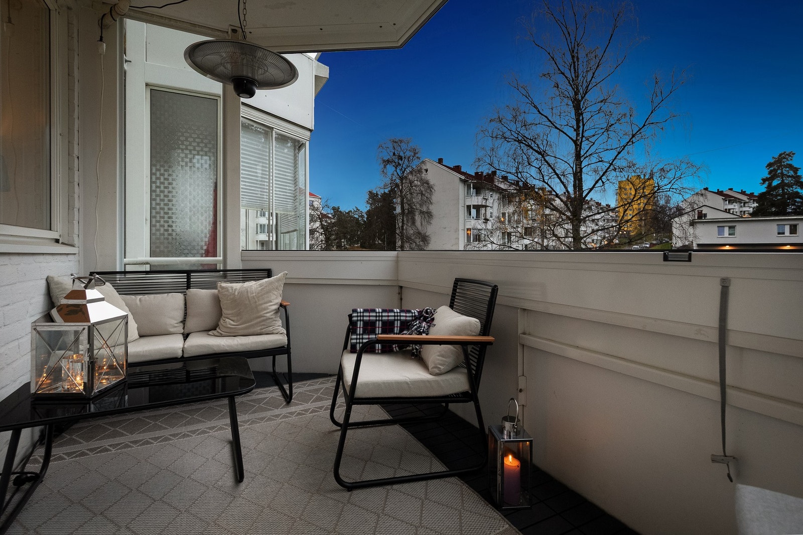 Her har du meget gode solforhold og kan nyte solnedgangene! Galleribilde