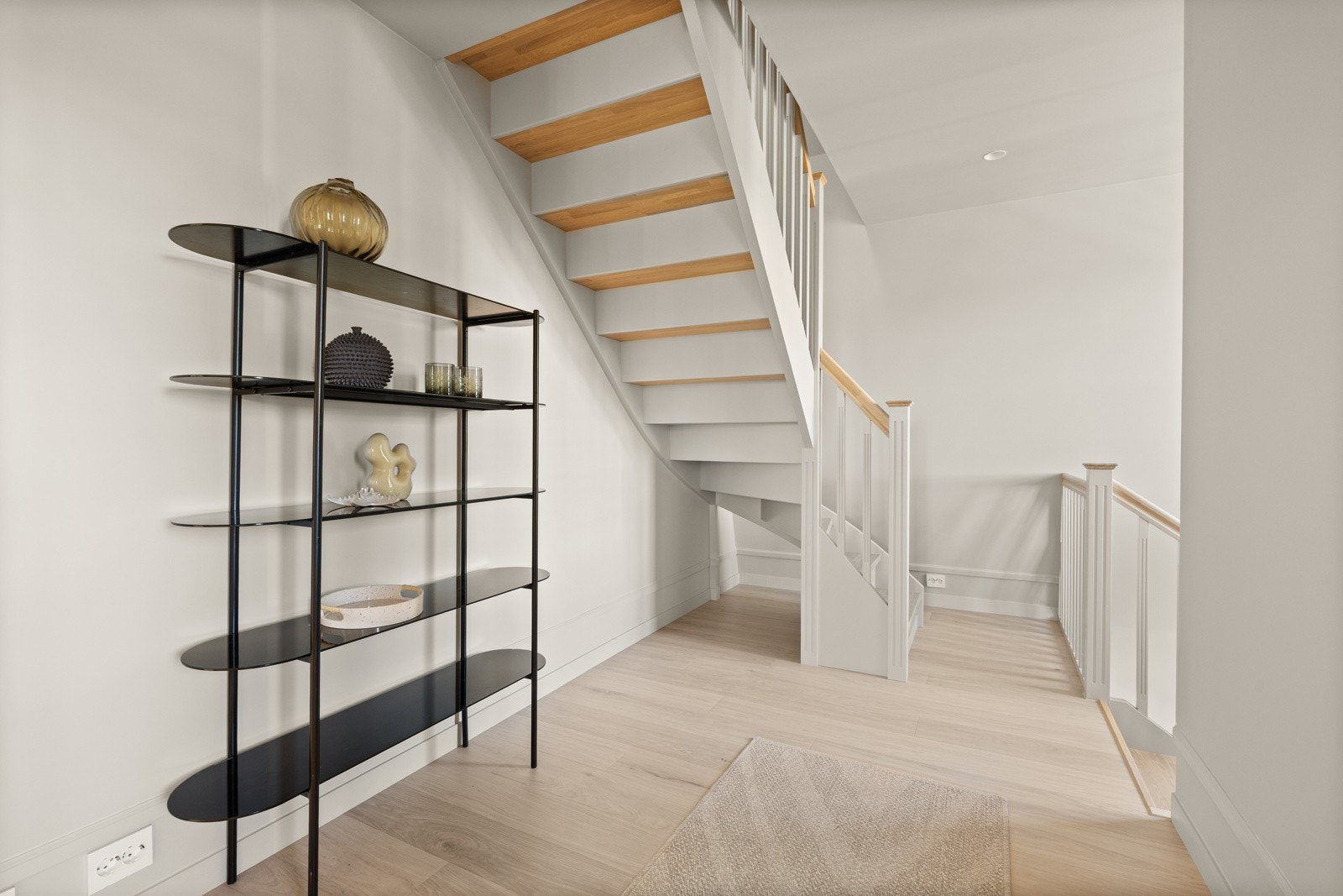 Trapp opp til loft Galleribilde