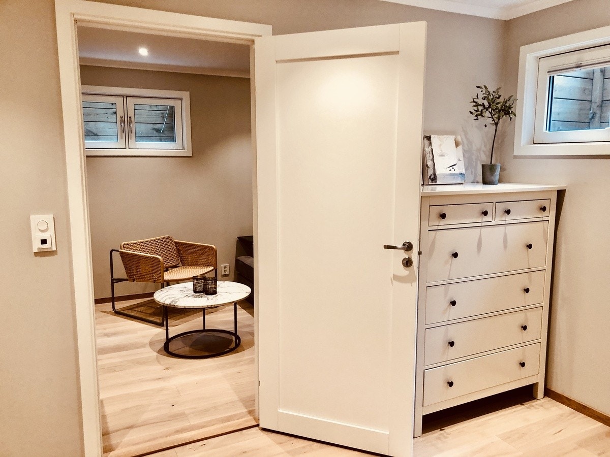 Bilde av soverom inn mot stue Galleribilde