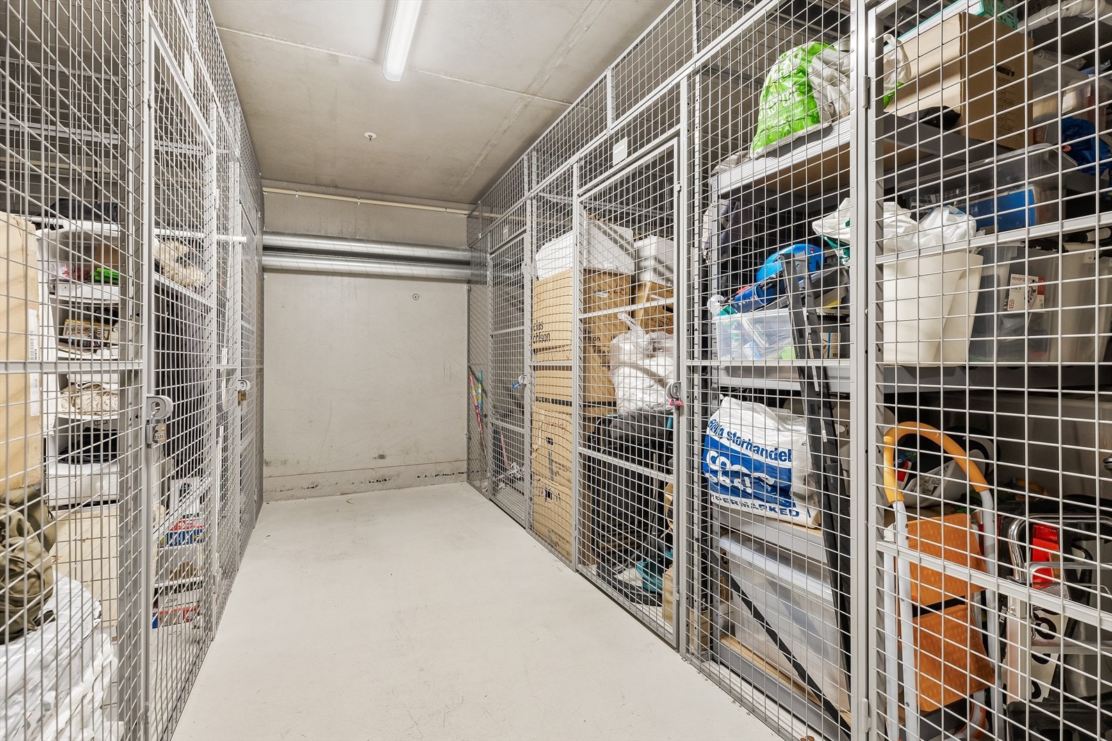 Gode lagringsmuligheter i bod på terrasse og i en kjellerbod. Galleribilde