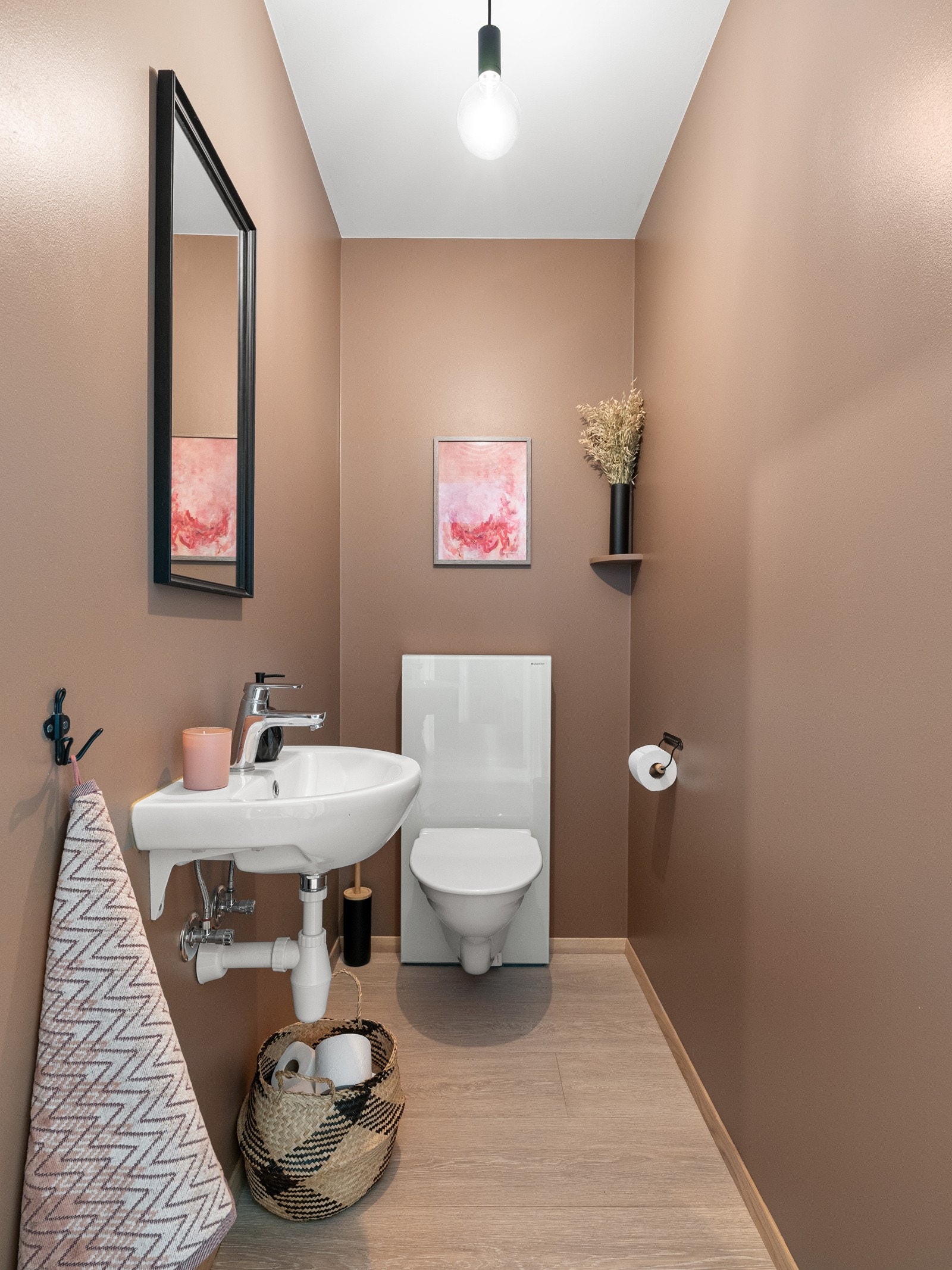 Praktisk med gjestetoalett Galleribilde