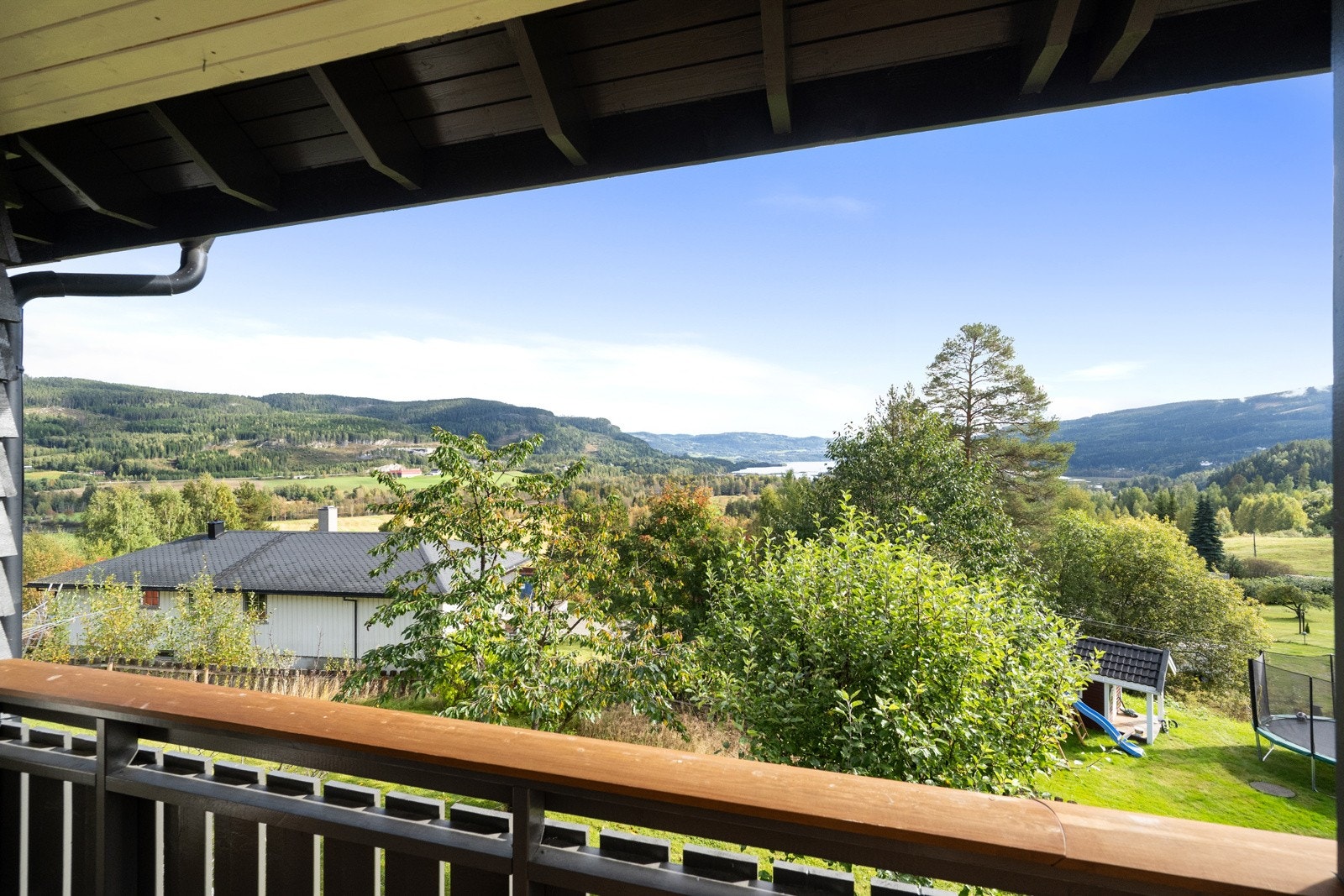 Balkong utenfor soverom i 2. etasje Galleribilde