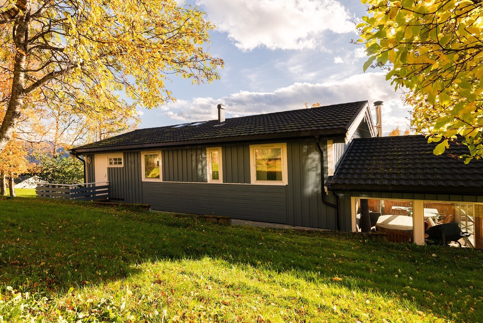 Utgangen sees til venstre Galleribilde