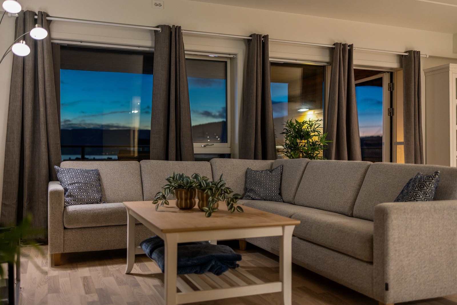 Stuen har utgang til balkong Galleribilde