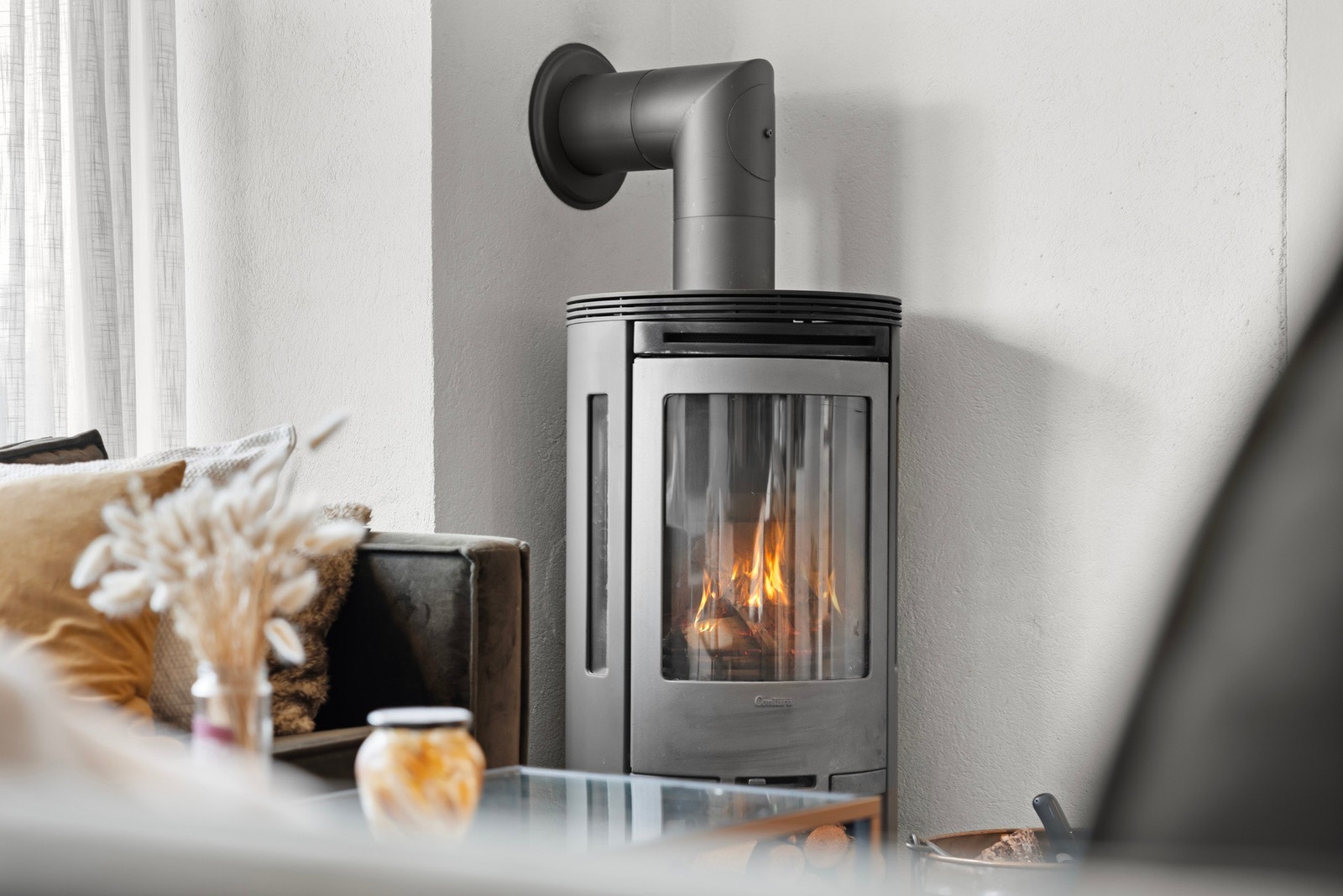 Hyggelig peisovn til ekstra kalde dager eller bare for kosen. Galleribilde