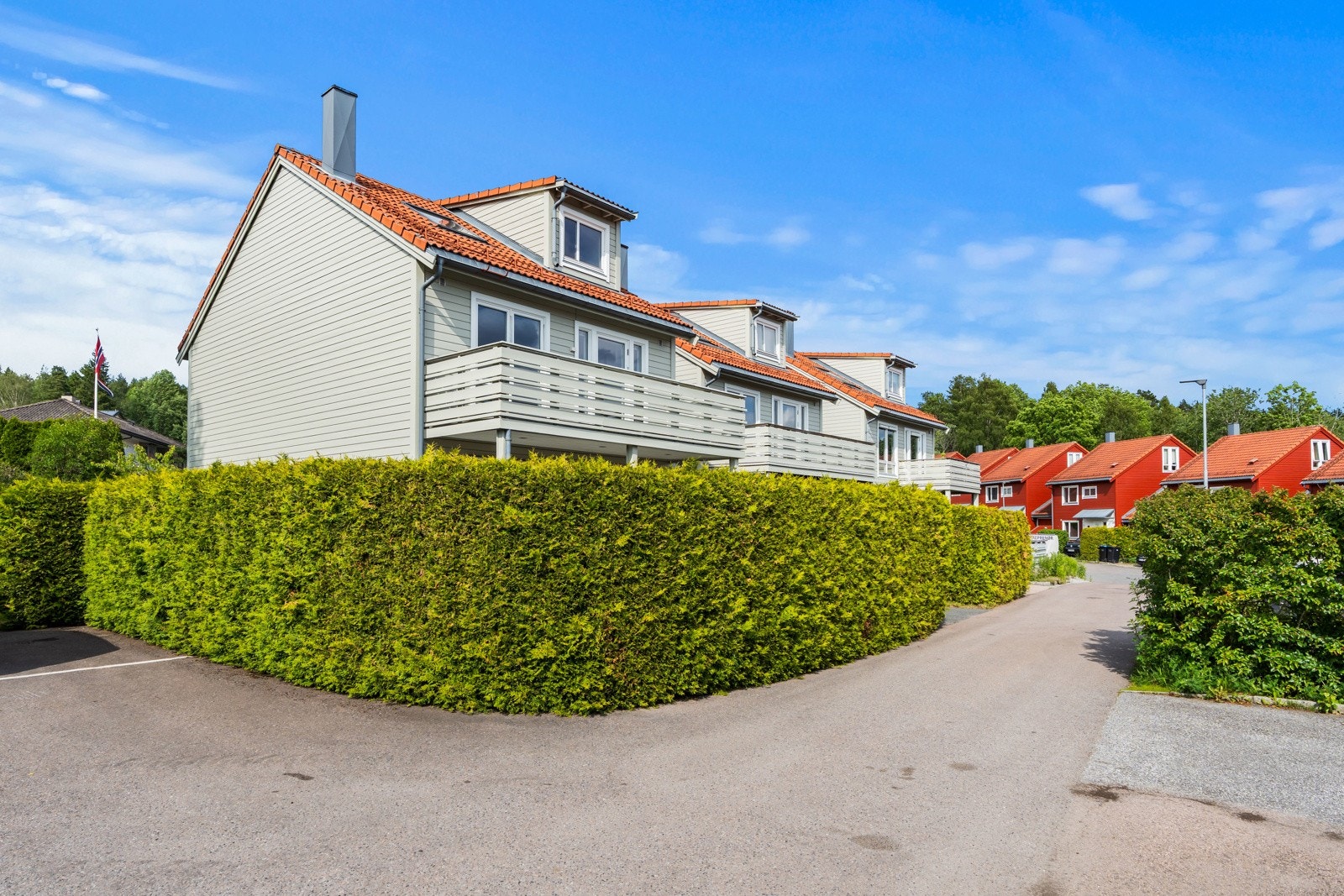 fasade mot inngangsparti Galleribilde