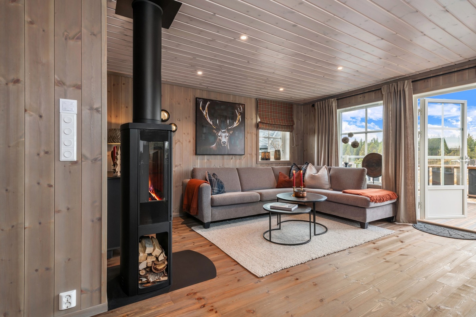 Enkel utgang til verandaen. Galleribilde