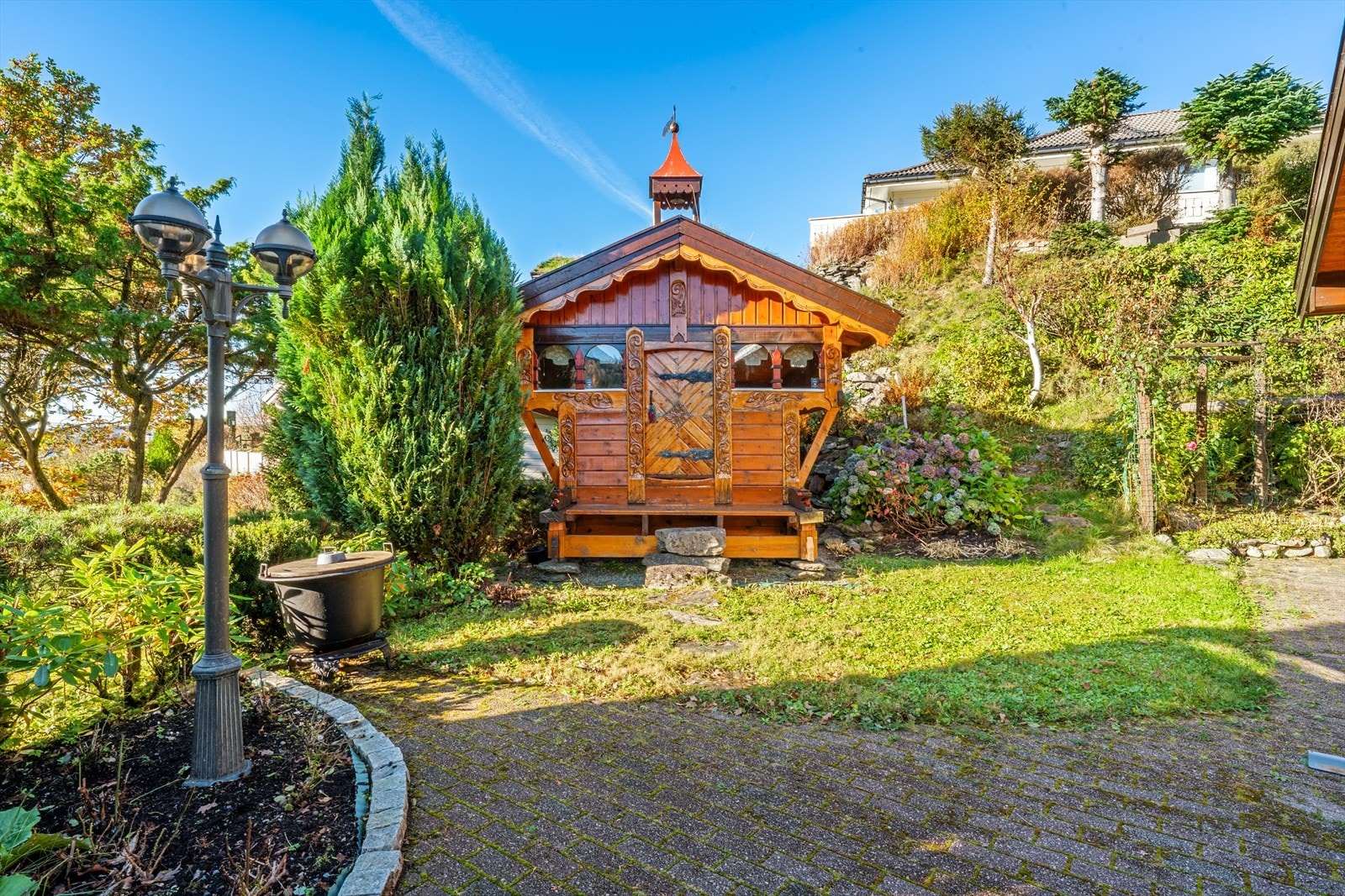 - Eiendommen har også et stabbur på 6m² - Galleribilde