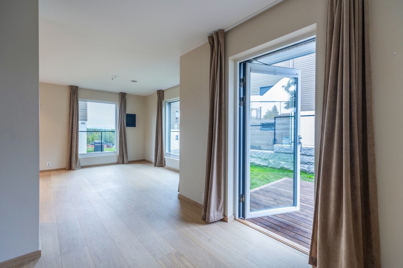 Om sommeren er det deilig å trekke ut på markterrassen. Galleribilde