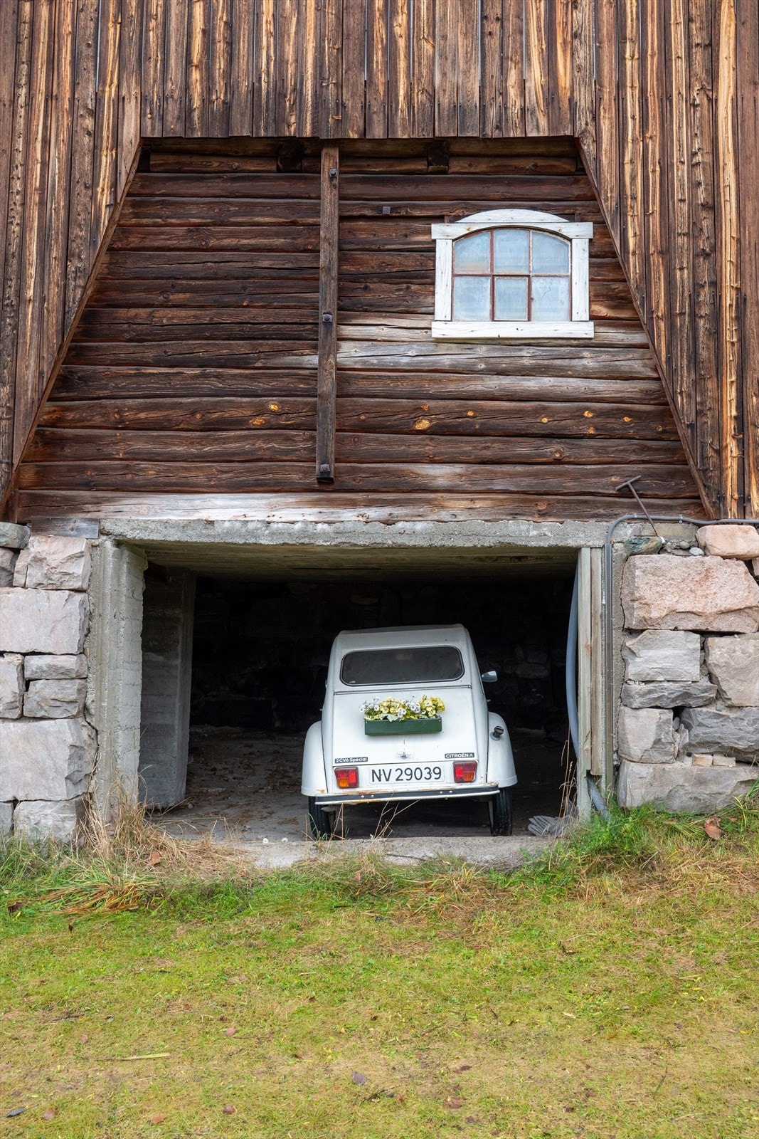 Bygget har vært benyttet som lagringsplass i senere tid, samt garasje og verksted. Galleribilde