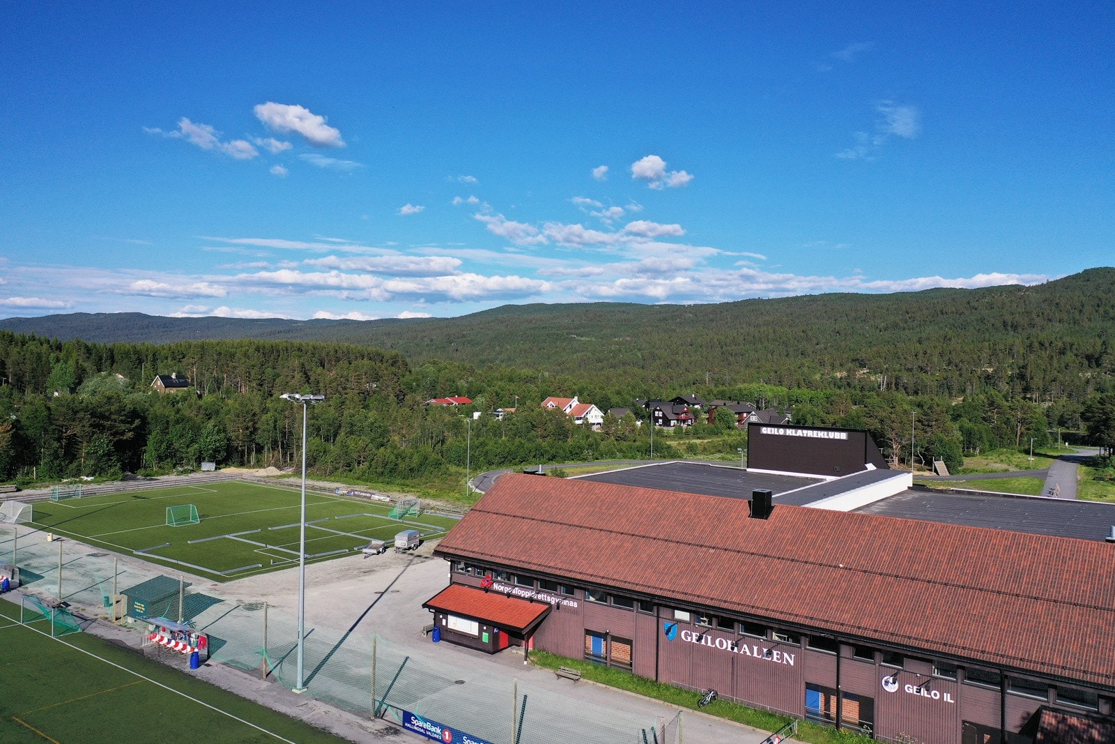 GeiloHallen og NTG Galleribilde