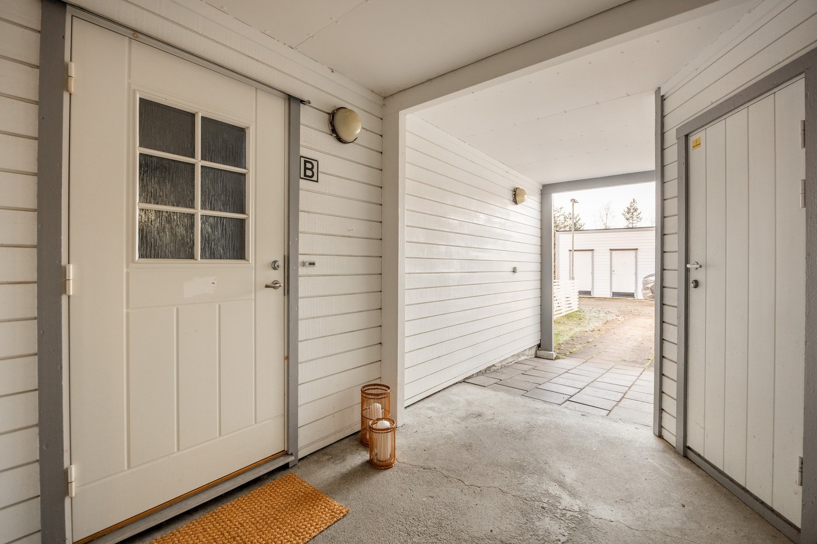 Adkomst via hyggelig inngangsparti. Galleribilde