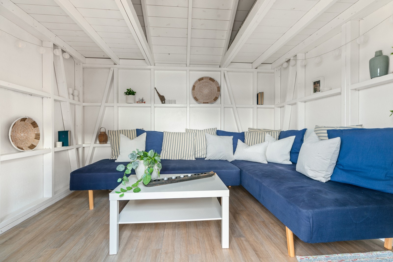 Sjøboden er innredet, 2 hemser også Galleribilde