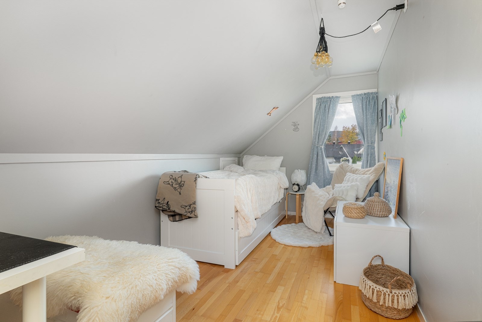 Etasjen har også to koselige barnerom. Galleribilde