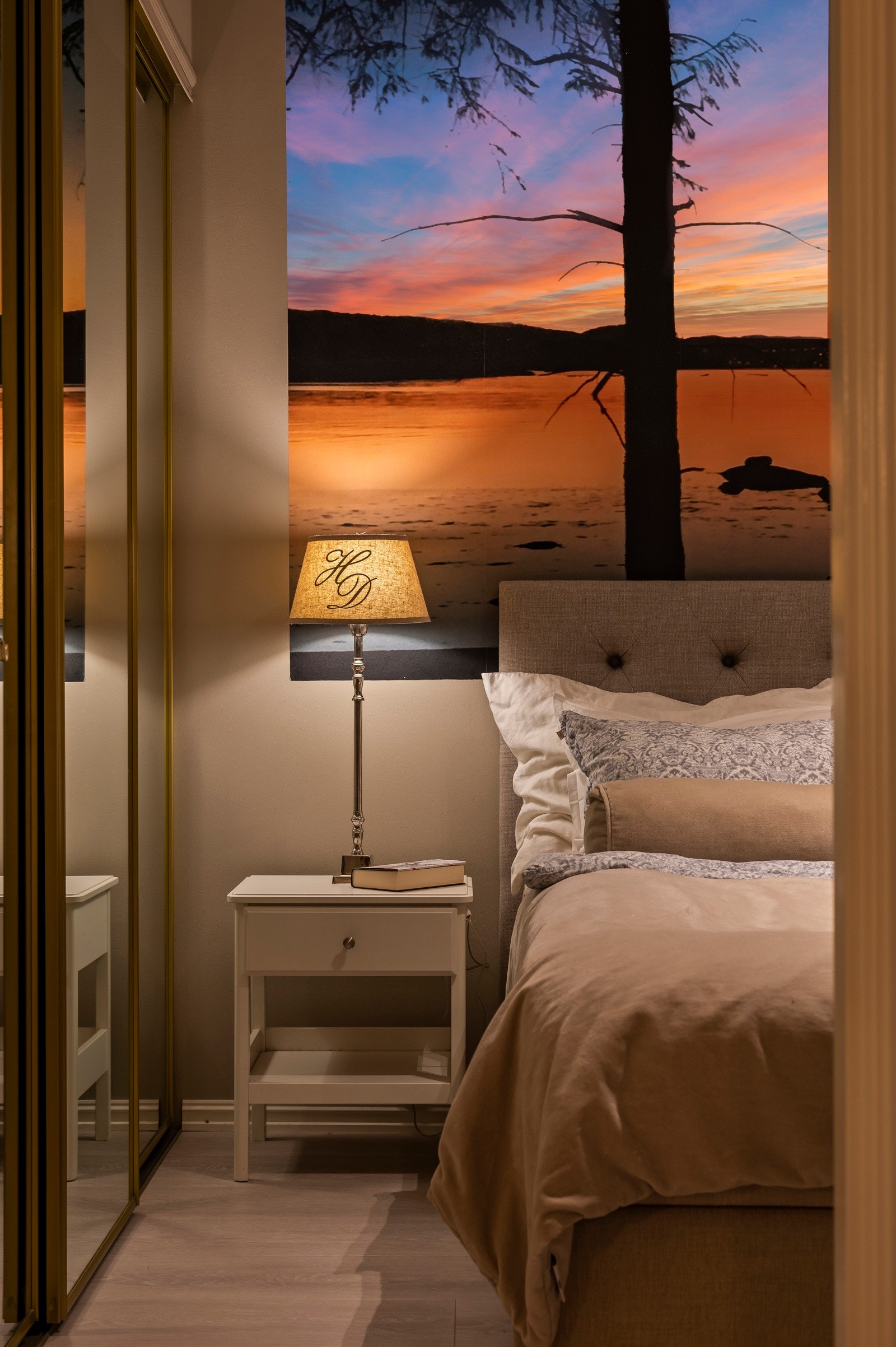 Hovedsoverommet i kveldsstemning Galleribilde