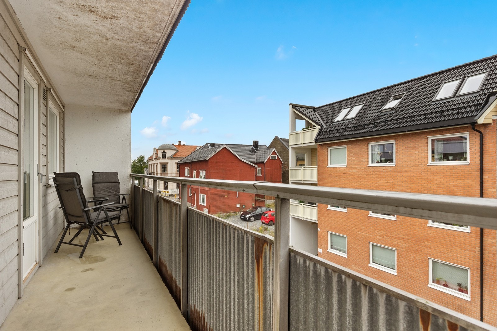 Soverommet har i tillegg til stuen, egen utgang til balkongen Galleribilde