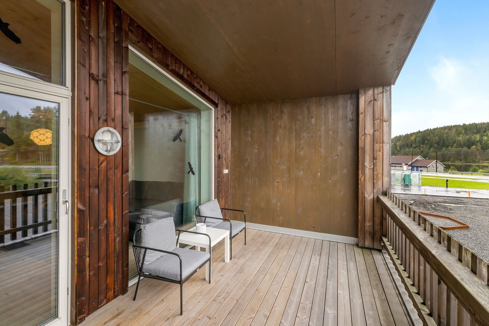 Leiligheten er fra 2015. Galleribilde