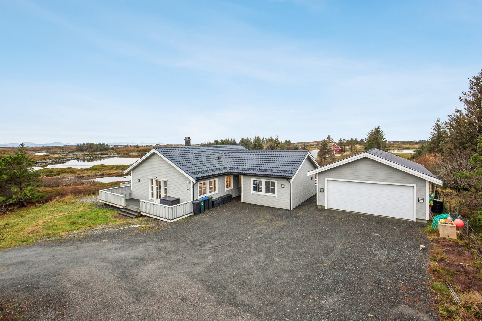 EiendomsMegler 1 v/Morten Høvik har gleden av å presentere Vestsideveien 1573! Galleribilde