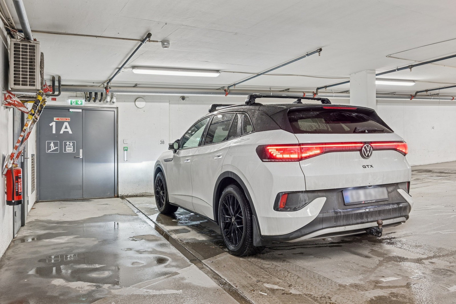 Leiligheten disponerer en garasjeplass. Velkommen til visning! Galleribilde