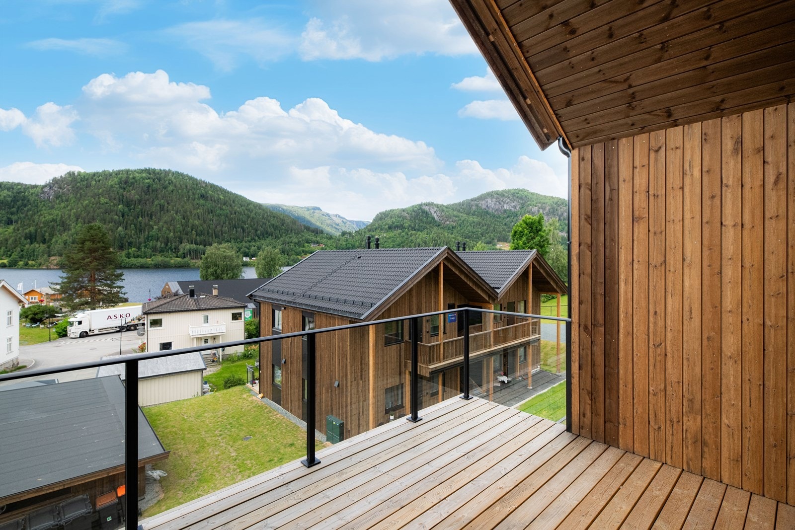 Flott utsikt fra balkongen Galleribilde