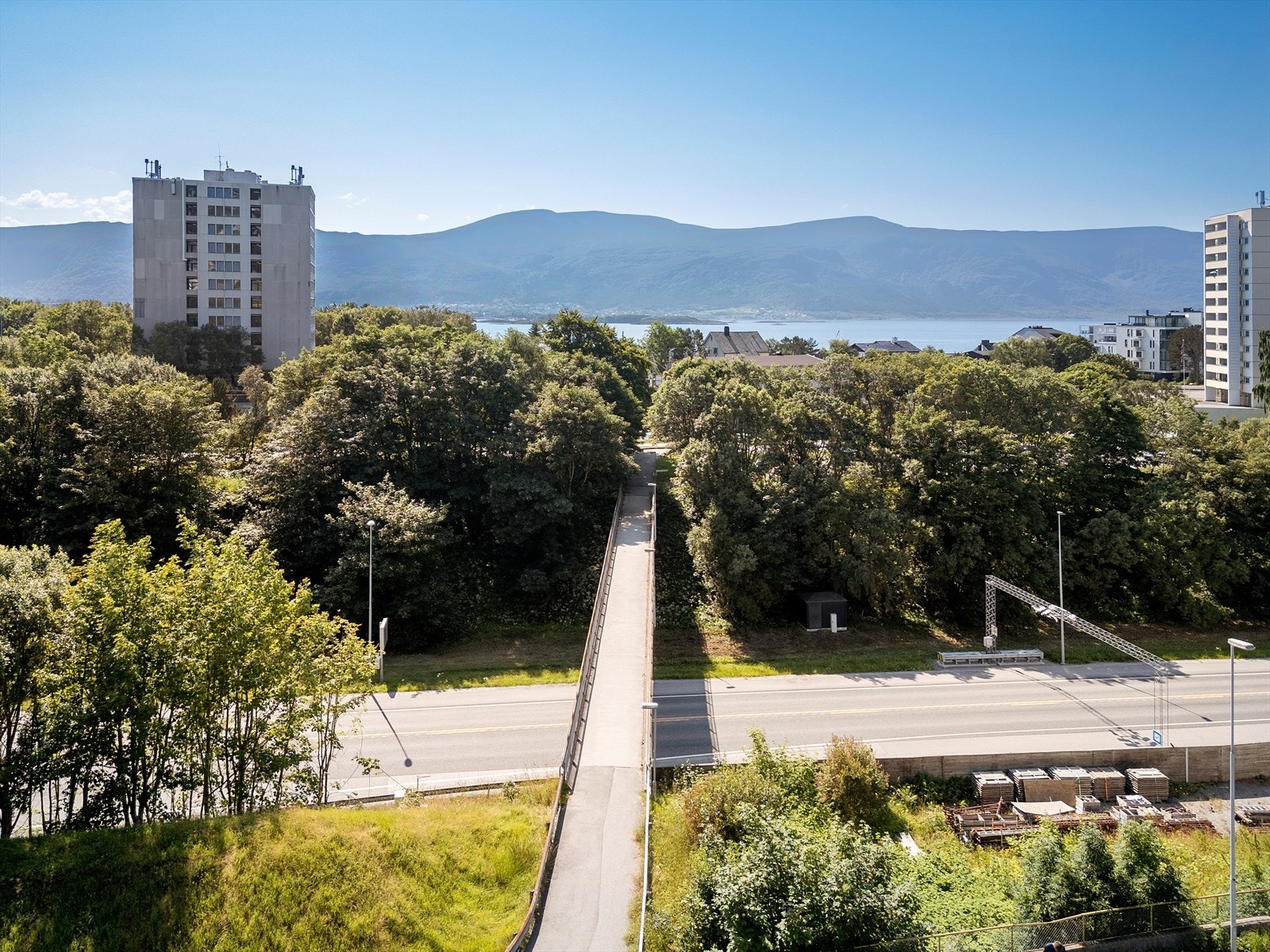Dronefoto av nærområdet Galleribilde