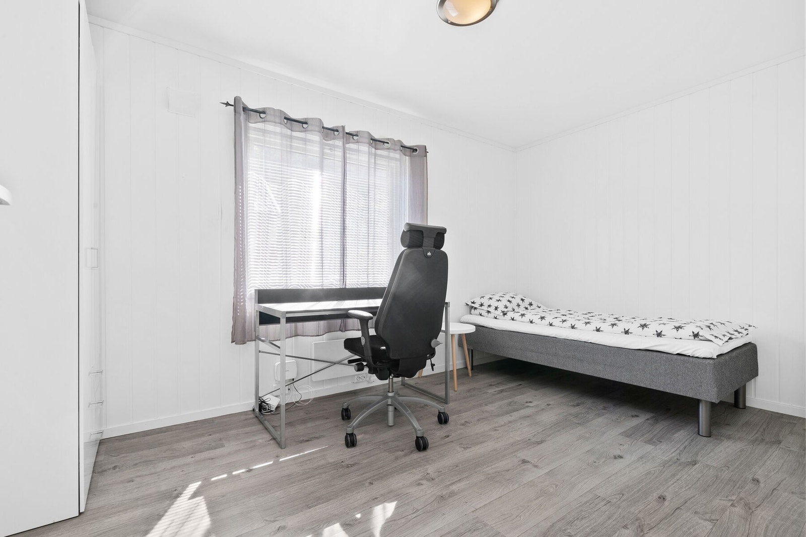 Soverom 2 etg. Galleribilde