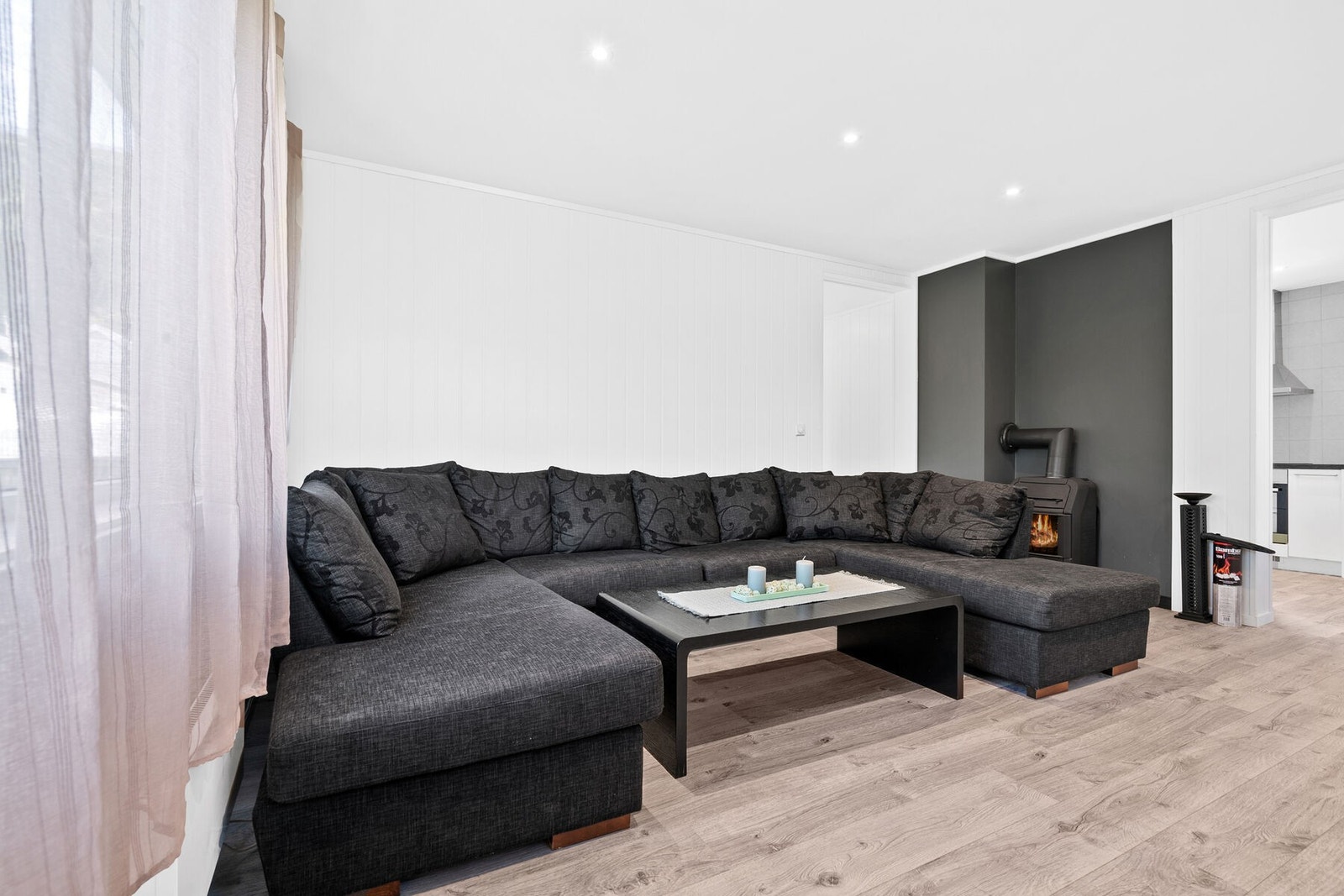 Stue 2 etg. Galleribilde