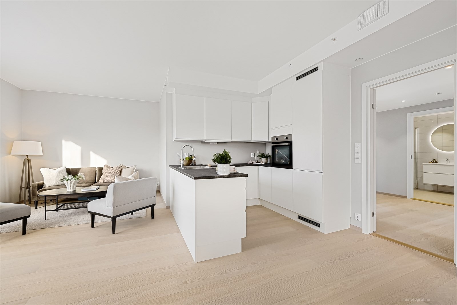 Vannbåren gulvvarme i stue / kjøkken / spisestue Galleribilde