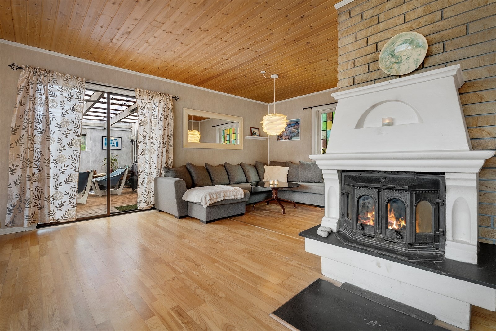 Flott peis i stue Galleribilde